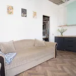 Aparthotel House 22a